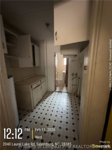 2040 Laurel Lake Road, Salemburg, NC 28385