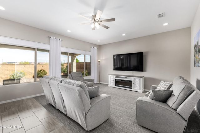 26972 W KERRY Lane, Buckeye, AZ 85396