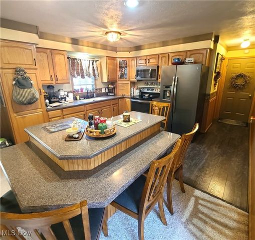 301 William Street, Yorkville, OH 43971