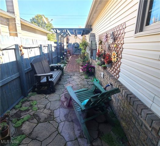 301 William Street, Yorkville, OH 43971