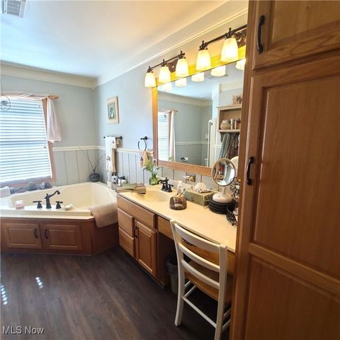 301 William Street, Yorkville, OH 43971