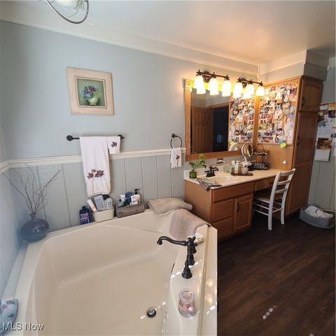 301 William Street, Yorkville, OH 43971