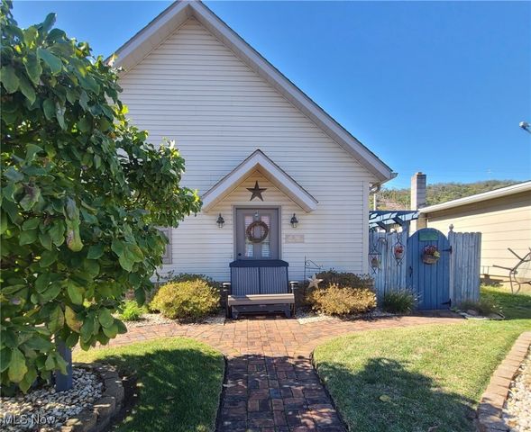 301 William Street, Yorkville, OH 43971