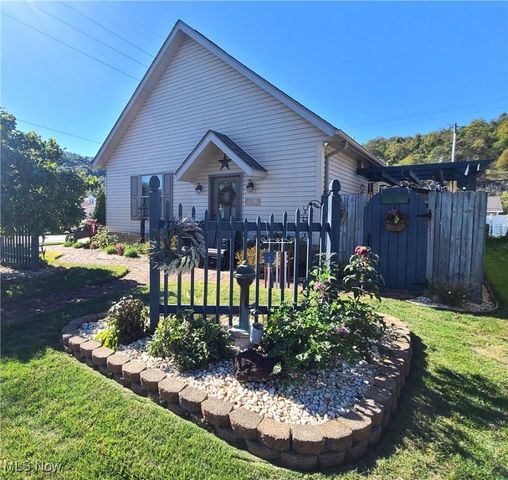 301 William Street, Yorkville, OH 43971