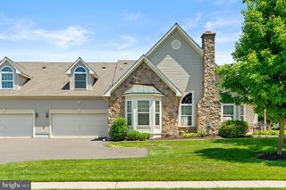 386 SHADY BROOK DR #162, Langhorne, PA 19047