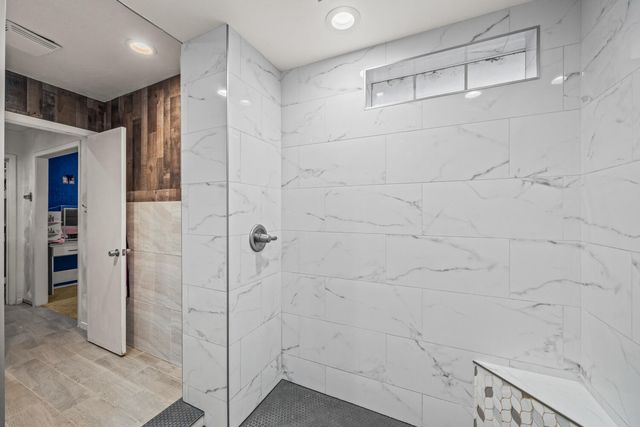 8012 Raleigh Avenue, Lubbock, TX 79424