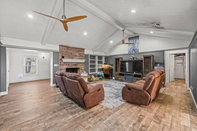 8012 Raleigh Avenue, Lubbock, TX 79424