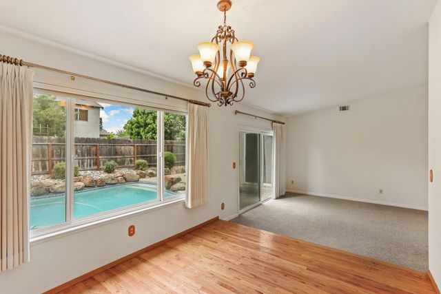 929 Kapareil Dr, Tracy, CA 95376