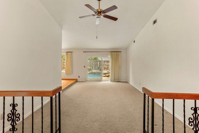 929 Kapareil Dr, Tracy, CA 95376