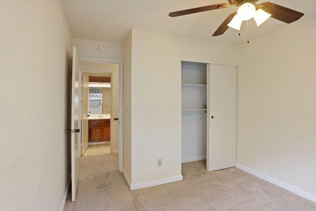 929 Kapareil Dr, Tracy, CA 95376