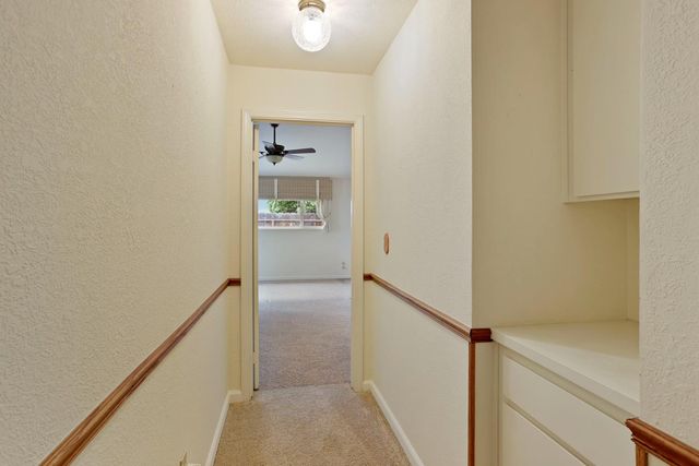 929 Kapareil Dr, Tracy, CA 95376