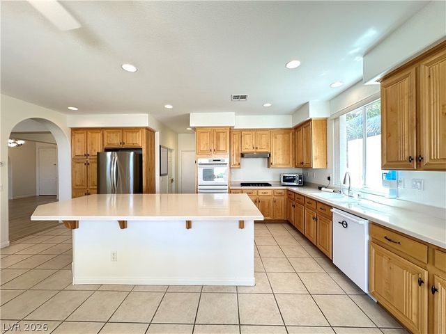 8228 Weeping Springs Avenue, Las Vegas, NV 89131