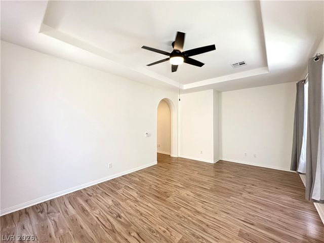 8228 Weeping Springs Avenue, Las Vegas, NV 89131