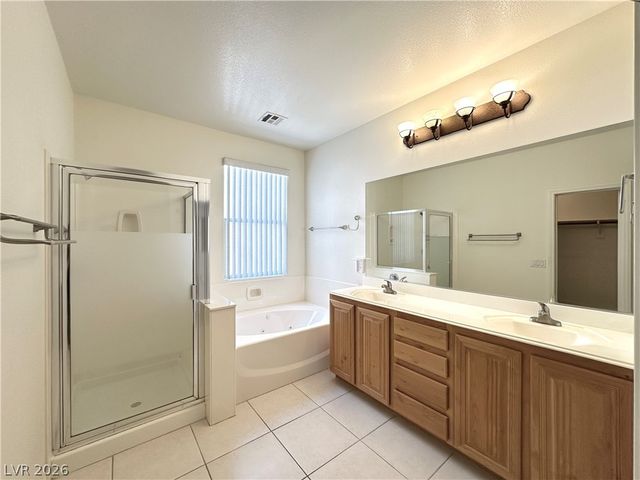 8228 Weeping Springs Avenue, Las Vegas, NV 89131