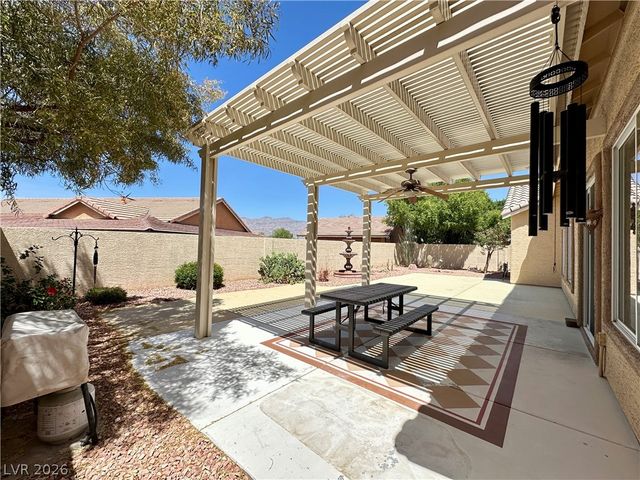 8228 Weeping Springs Avenue, Las Vegas, NV 89131