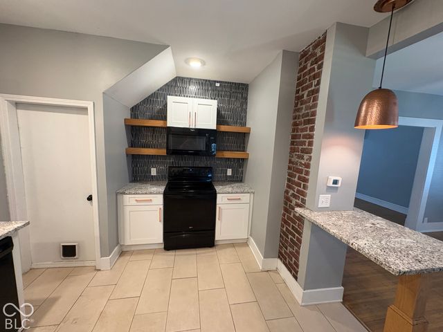 3061 N New Jersey Street, Indianapolis, IN 46205