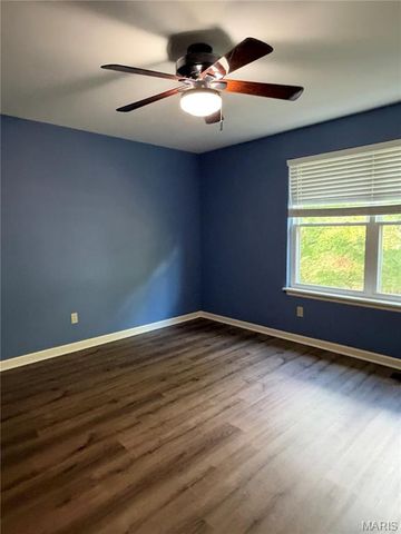 7377 Little Oaks Drive, O'fallon, MO 63368