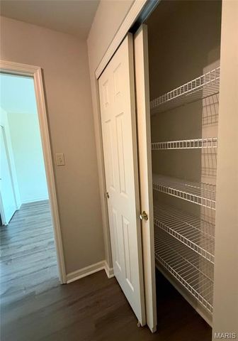 7377 Little Oaks Drive, O'fallon, MO 63368