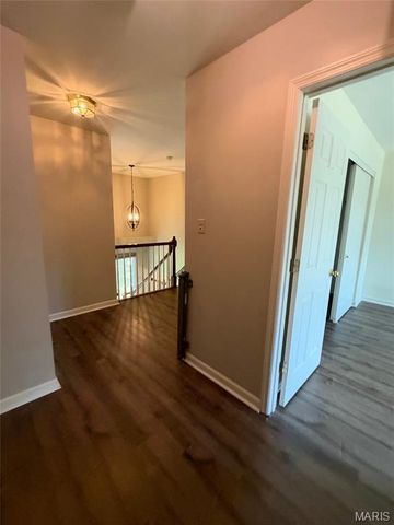 7377 Little Oaks Drive, O'fallon, MO 63368