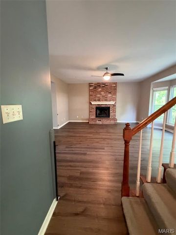 7377 Little Oaks Drive, O'fallon, MO 63368