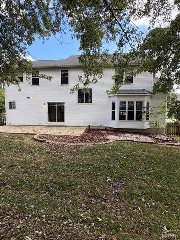 7377 Little Oaks Drive, O'fallon, MO 63368