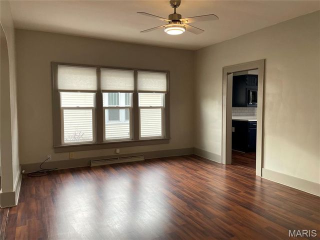 609 E Hauser Street, Litchfield, IL 62056