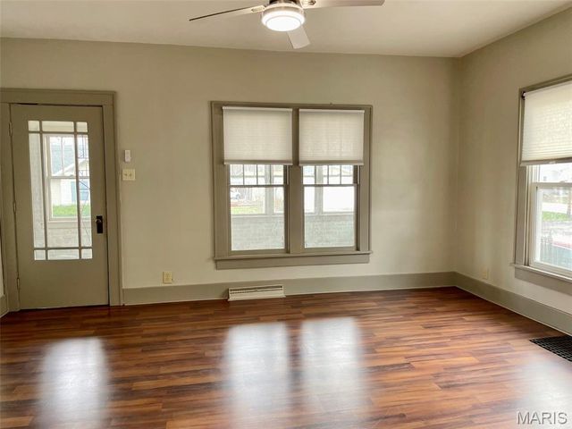 609 E Hauser Street, Litchfield, IL 62056