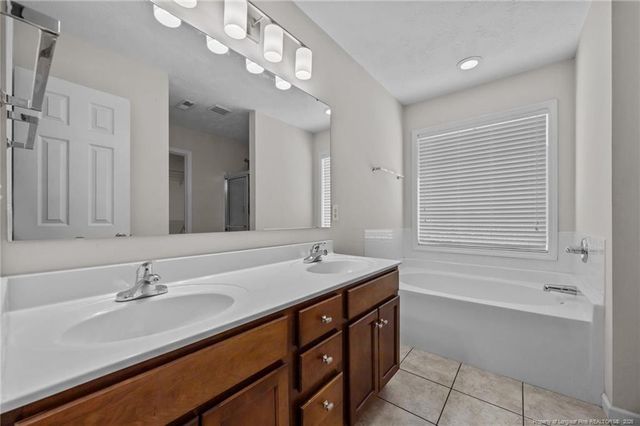 121 Jubilee Courts, Cameron, NC 28326