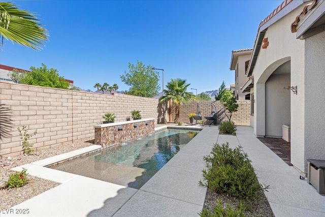 251 Castellari Drive, Las Vegas, NV 89138