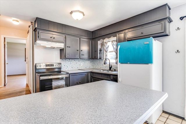 511 W Aspen St., Wichita, KS 67217