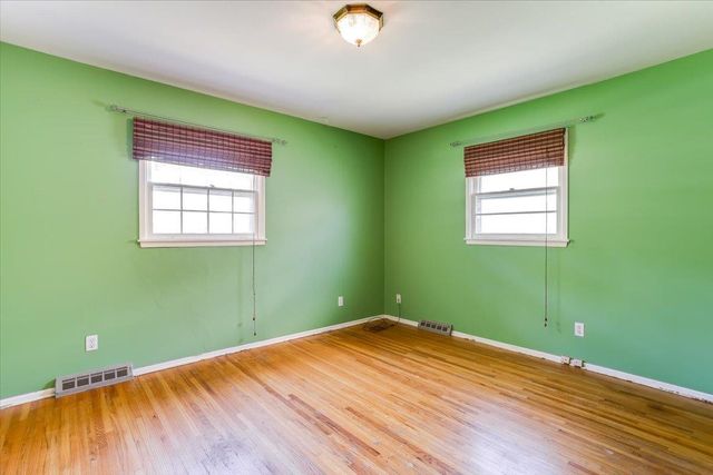 511 W Aspen St., Wichita, KS 67217