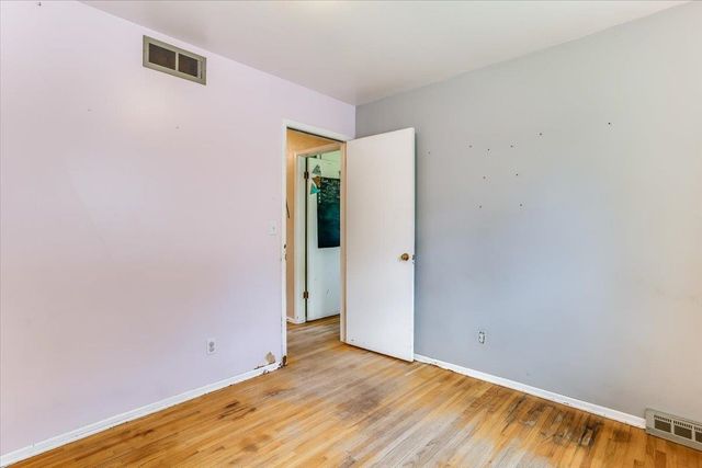 511 W Aspen St., Wichita, KS 67217