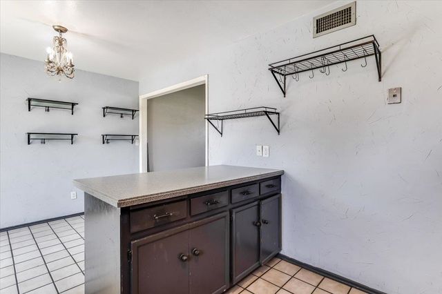 511 W Aspen St., Wichita, KS 67217