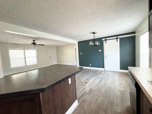 5783 Slate Lick Road, London, KY 40741