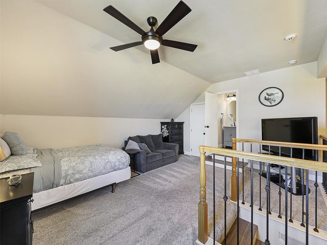 223 Miller Creek Lake Road, Paradise, TX 76073