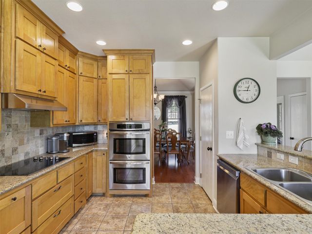 223 Miller Creek Lake Road, Paradise, TX 76073