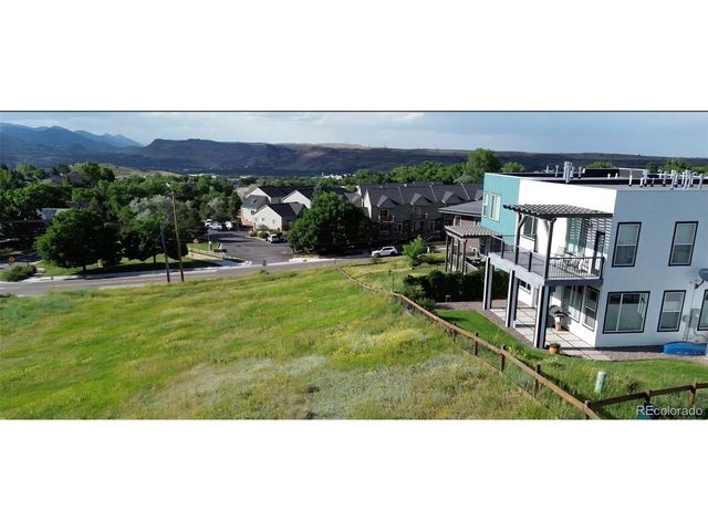 18416 Homestead Cir, Golden, CO 80401