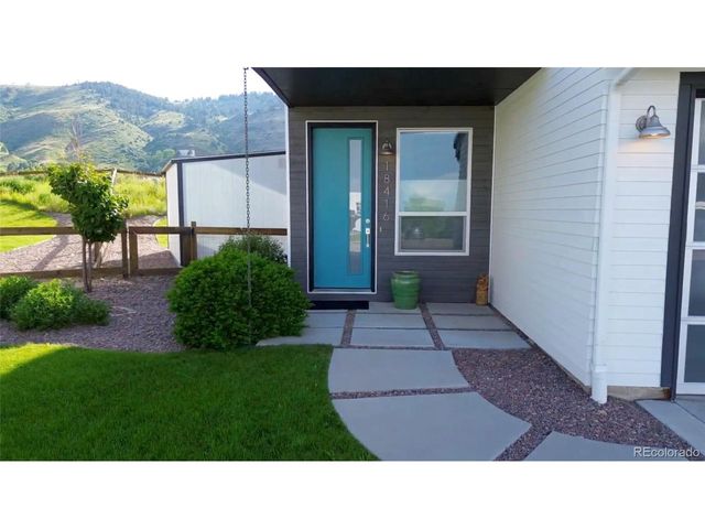 18416 Homestead Cir, Golden, CO 80401