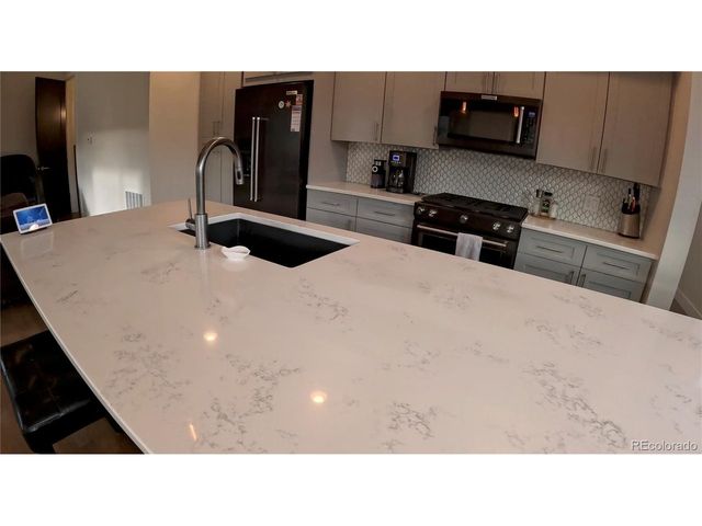 18416 Homestead Cir, Golden, CO 80401