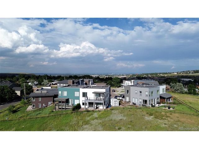 18416 Homestead Cir, Golden, CO 80401