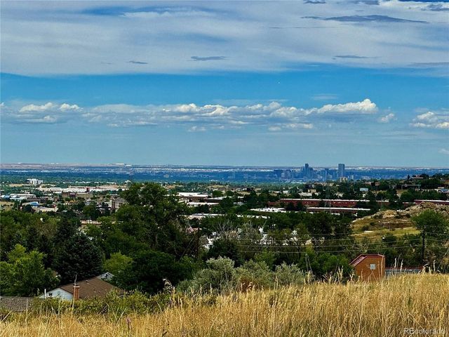 18416 Homestead Cir, Golden, CO 80401