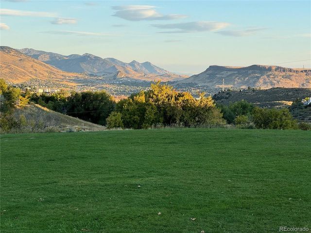 18416 Homestead Cir, Golden, CO 80401