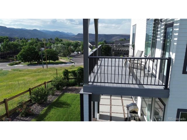 18416 Homestead Cir, Golden, CO 80401