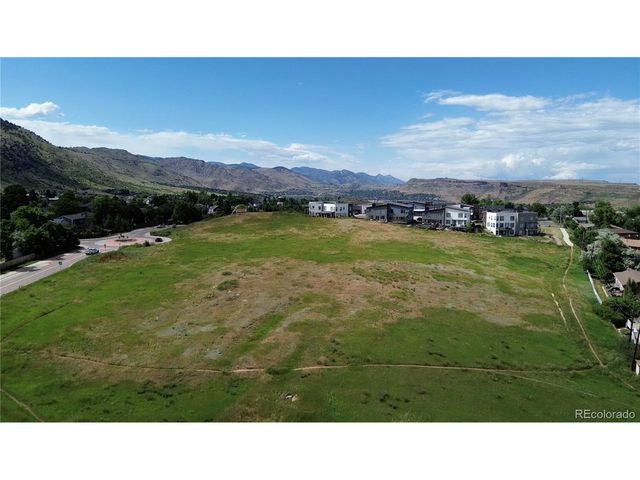 18416 Homestead Cir, Golden, CO 80401