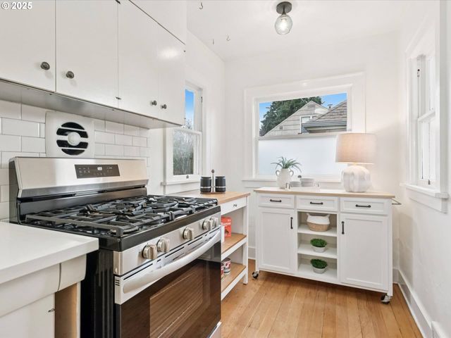 1515 Ne 57TH Ave, Portland, OR 97213