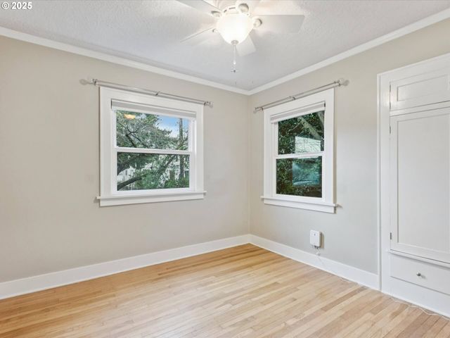 1515 Ne 57TH Ave, Portland, OR 97213