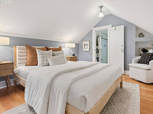 1515 Ne 57TH Ave, Portland, OR 97213