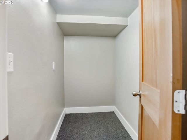 1515 Ne 57TH Ave, Portland, OR 97213