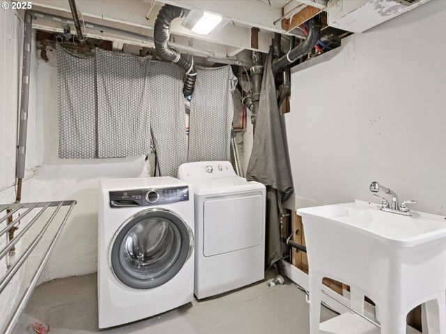 1515 Ne 57TH Ave, Portland, OR 97213