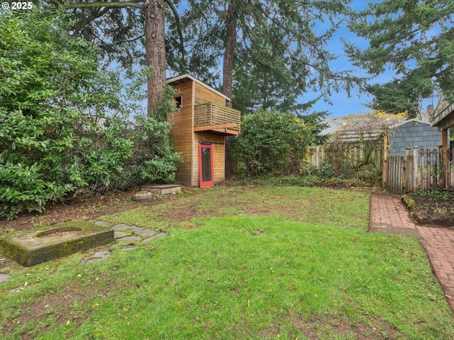 1515 Ne 57TH Ave, Portland, OR 97213